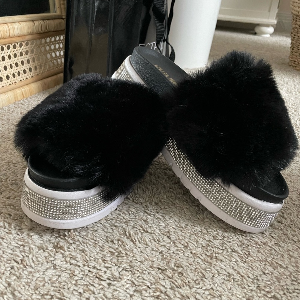 platform Azalea Wang fuzzy slides